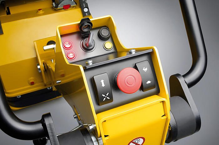 New Reversible Vibratory Plates DPU100-70Les full