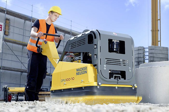 New Reversible Vibratory Plates DPU100-70Les full