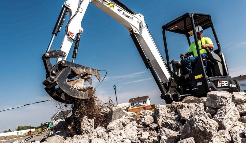 New Bobcat E32 full