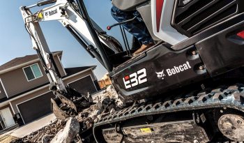 New Bobcat E32 full