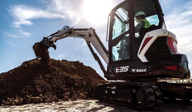 New Bobcat E35 full