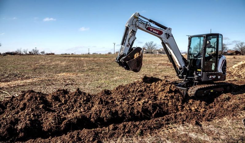 New Bobcat E42 full