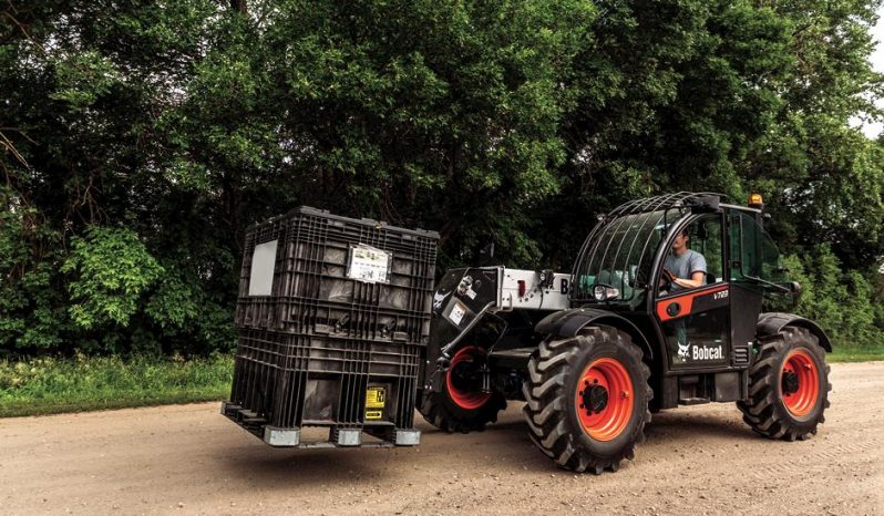 New Bobcat V723 full