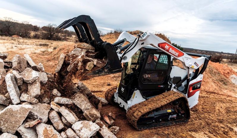 New Bobcat T76